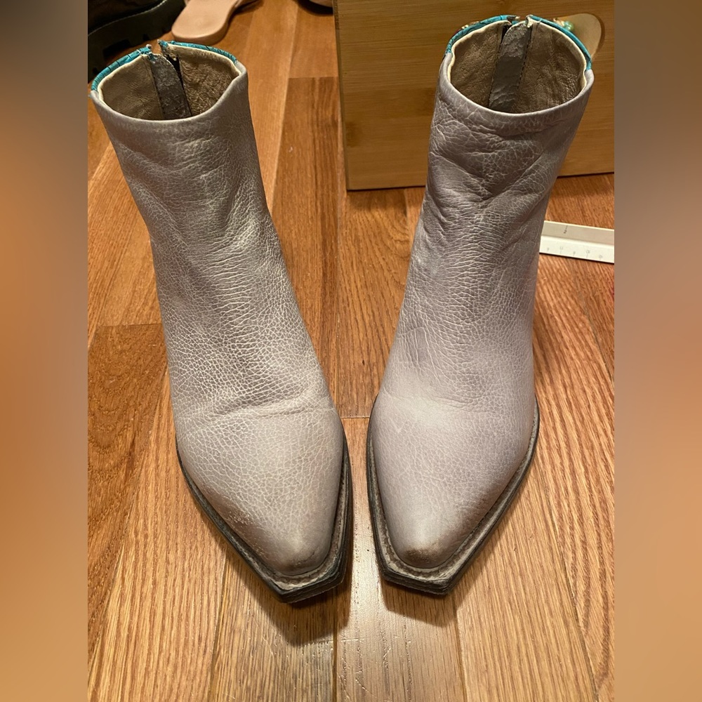 Freebird Beauties!!! Cowboy boots.
